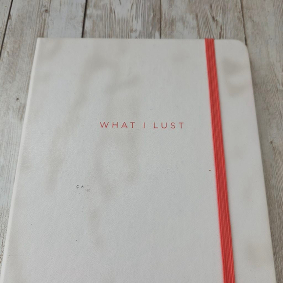 Michael Kors White Notebook - Picture 2 of 7